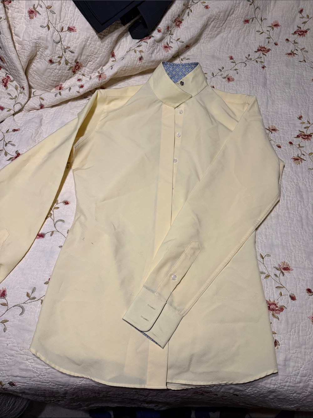 Women’s Show shirt Equine Horse Slim Fit Light Yellow Dress Shirt